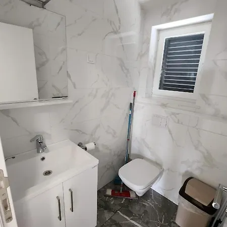 M&l I M&j Apartman