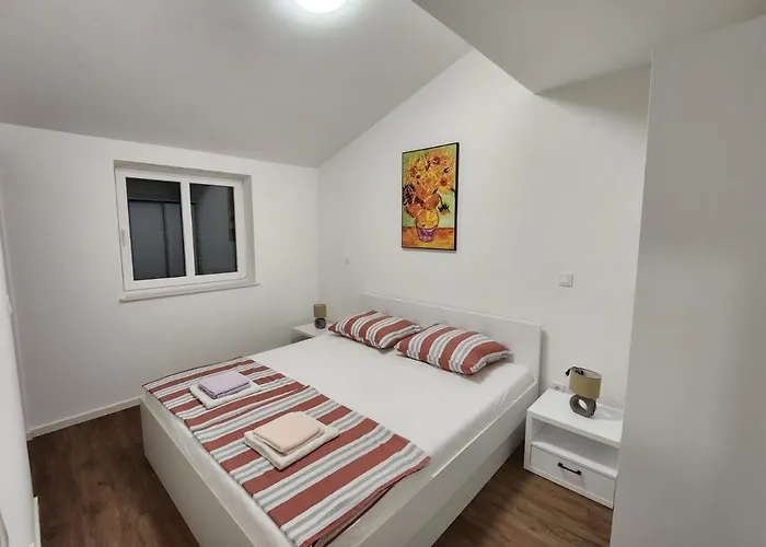 M&l I M&j * Malinska